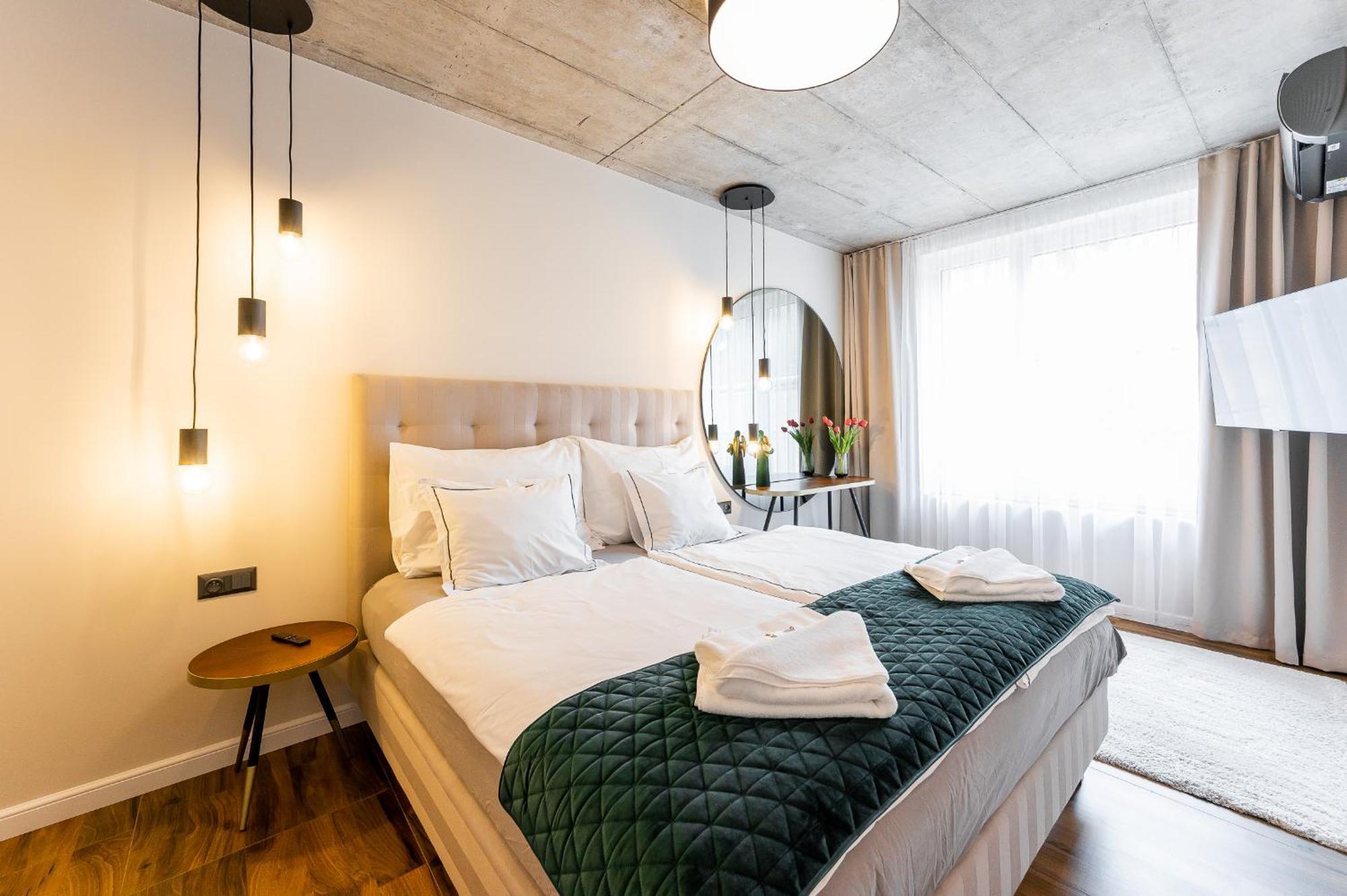 H75 Apartments Kosice Centre Buitenkant foto