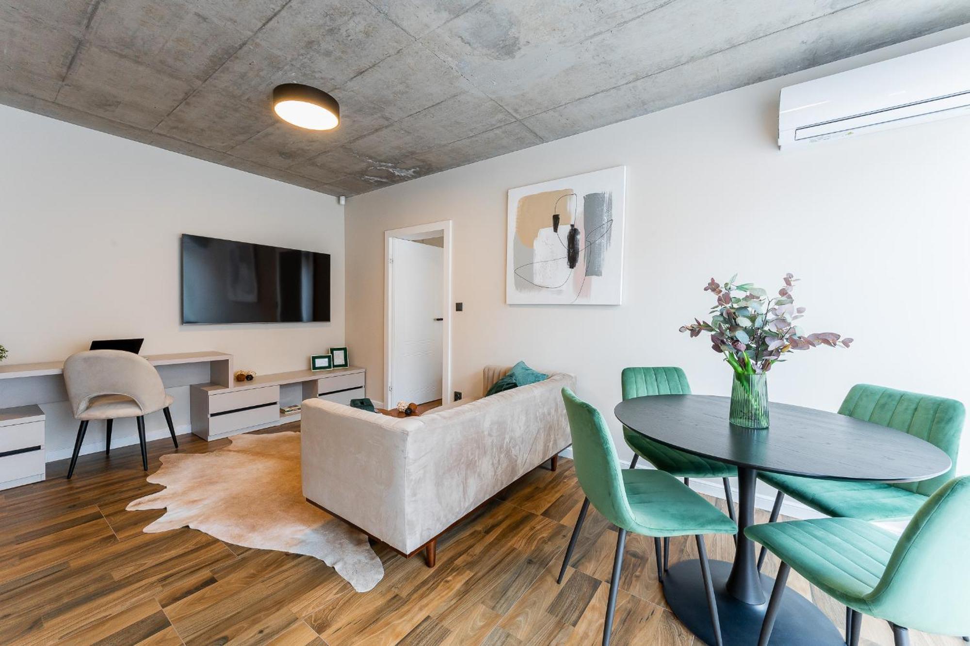 H75 Apartments Kosice Centre Buitenkant foto